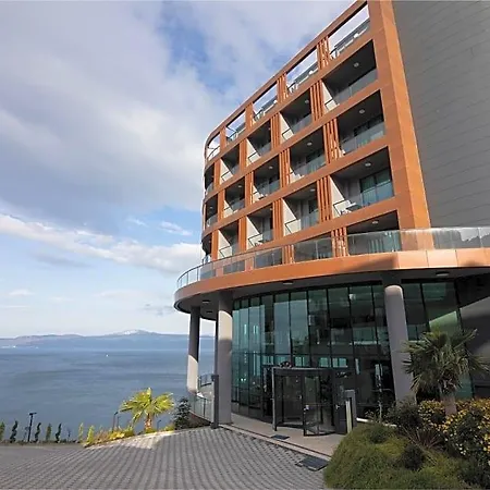Blue Mudanya