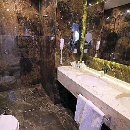 Blue Mudanya Hotell 4*